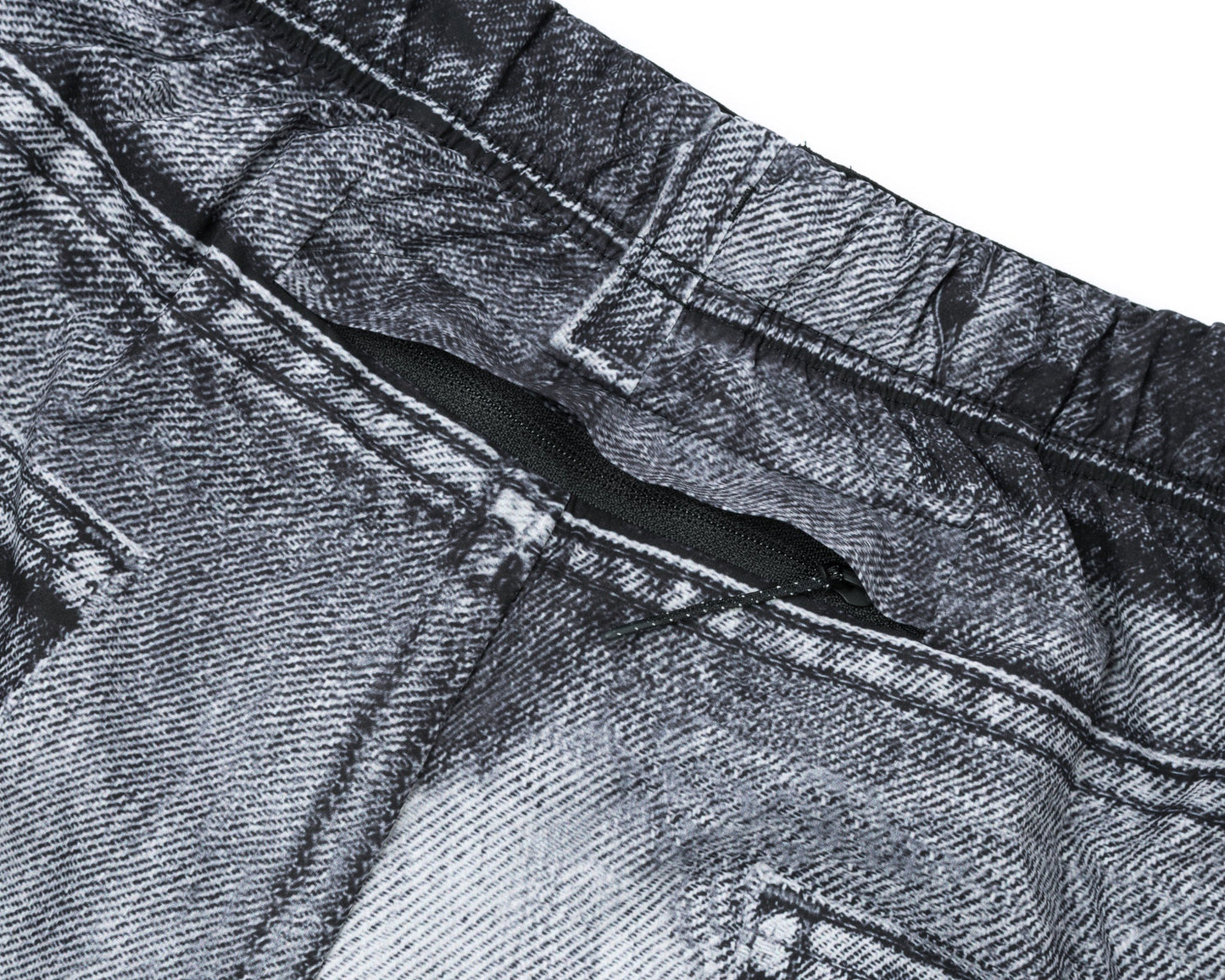 PeaceShell™ 5" Unlined Shorts Black Denim