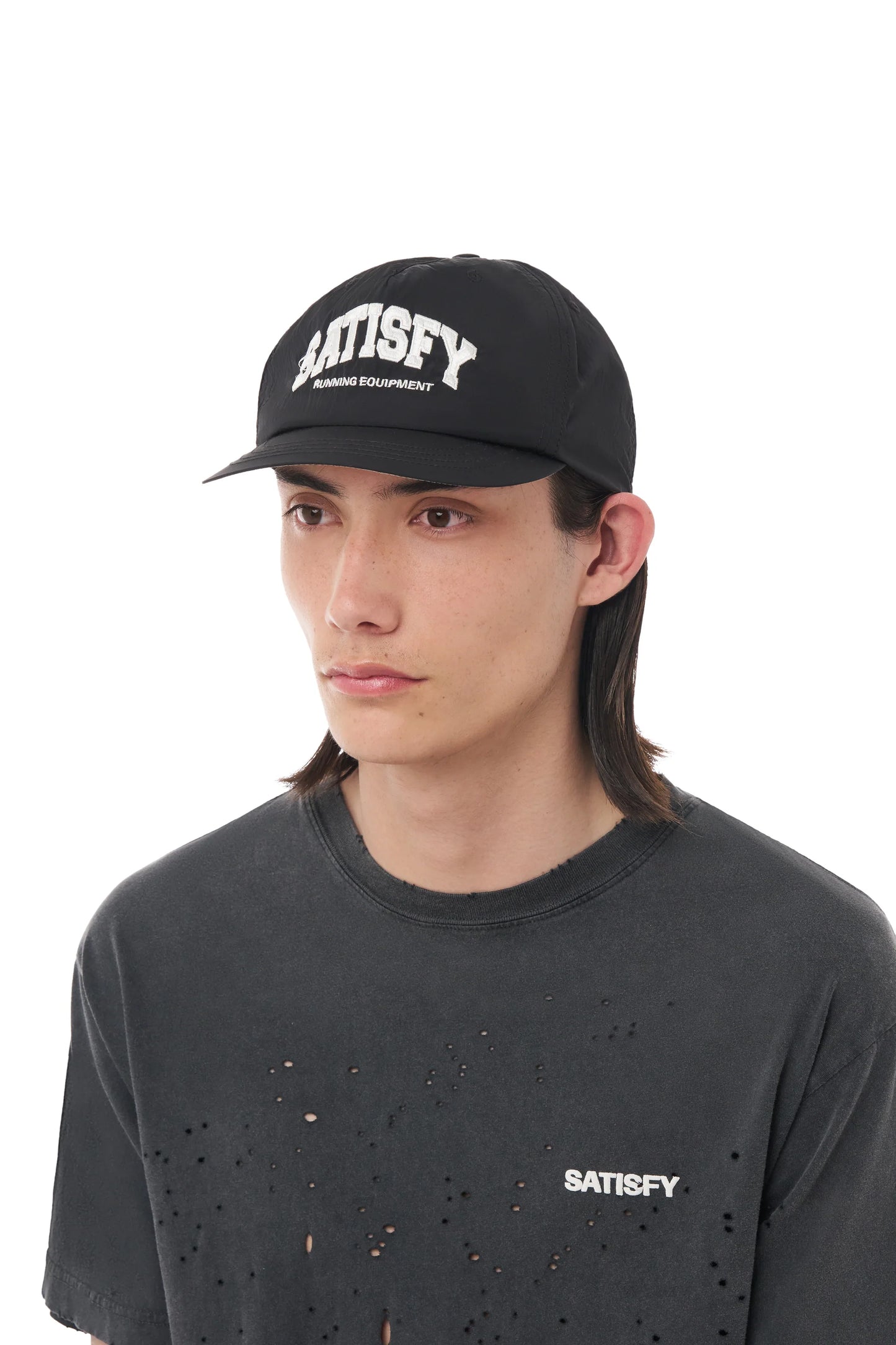 หมวกแก๊ป Flitesilk™ 5-Panel Pinch ปักโลโก้ SATISFY สีดำ ขนาดเดียว