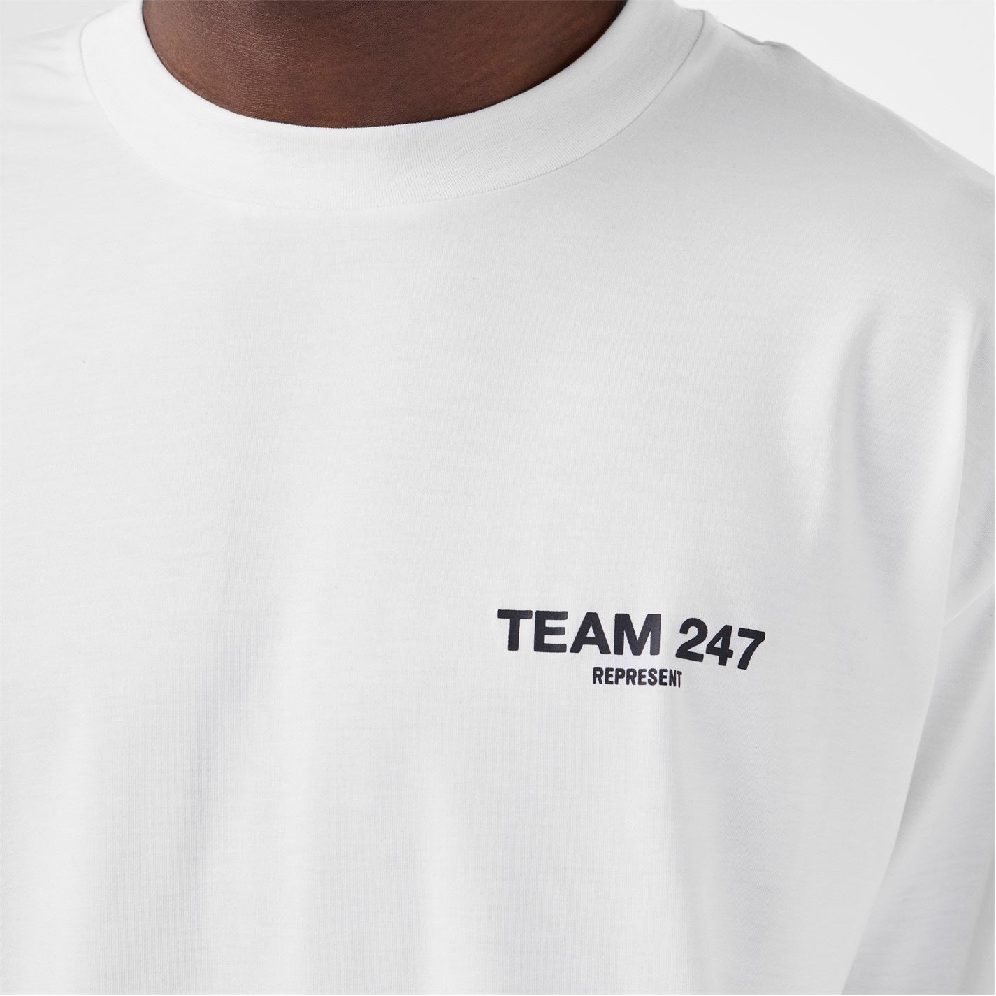 เสื้อยืดโอเวอร์ไซส์ Team 247 สีขาว
