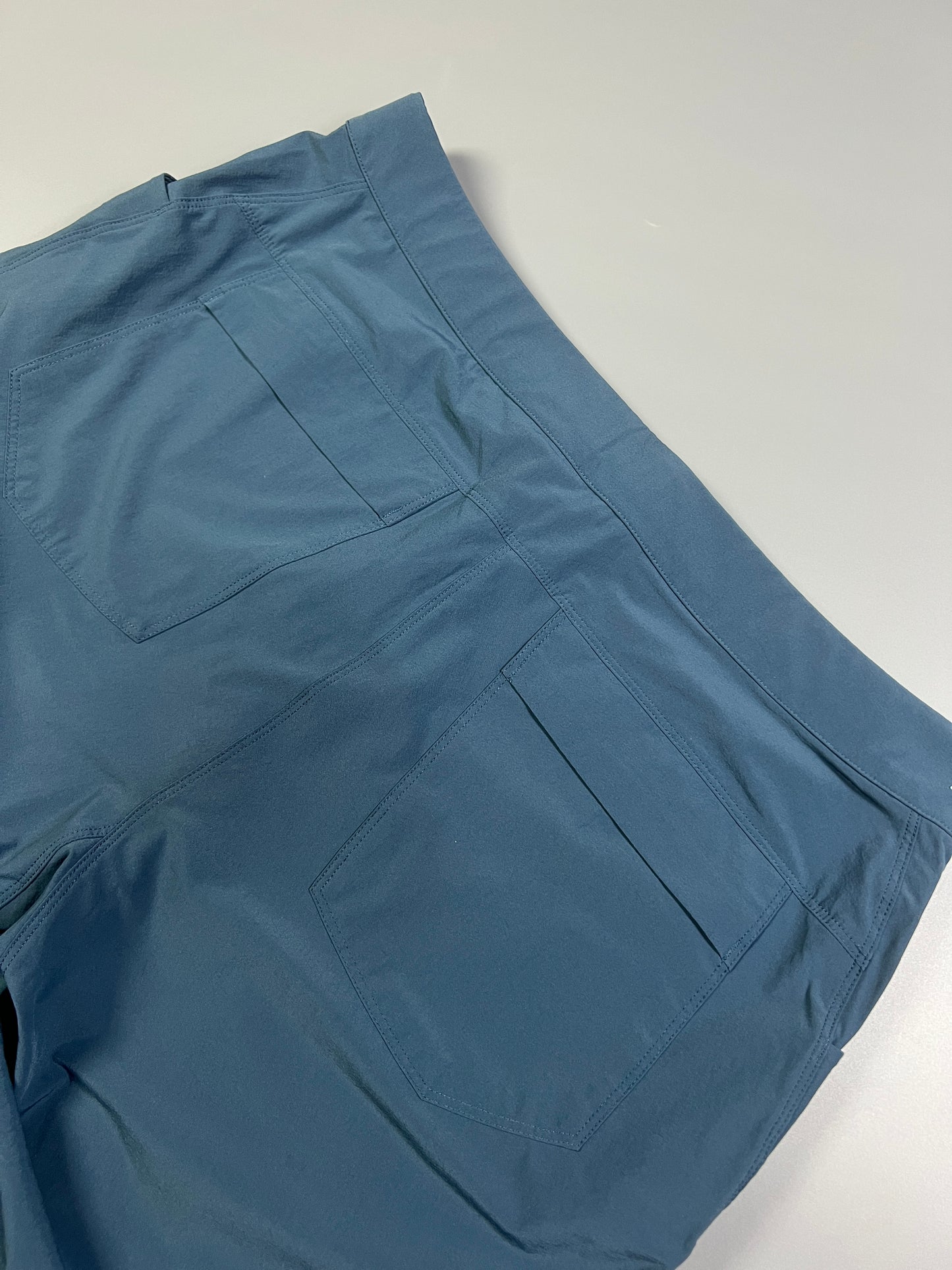 กางเกงขาสั้น Lefroy สีฟ้าอมเขียวฝรั่งเศษ - 34" (ช.)