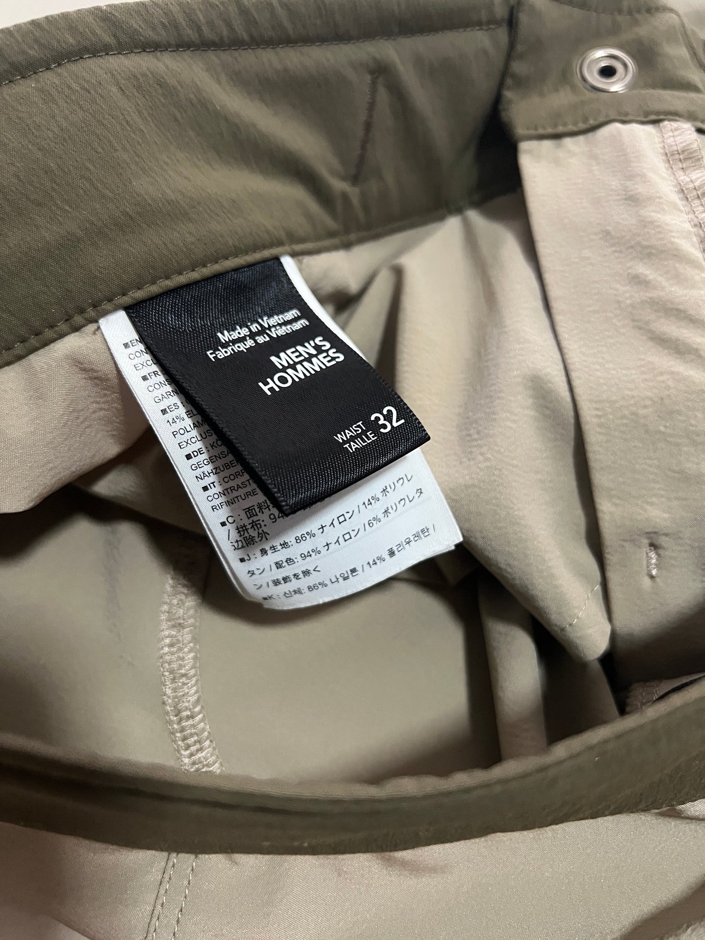 Lefroy Shorts Khaki 10.5" - 32" (M)