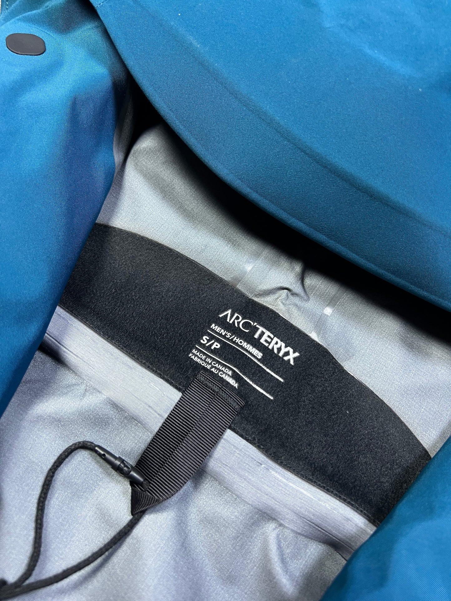 Alpha SV Made in Canada Blue Ray - S(M)