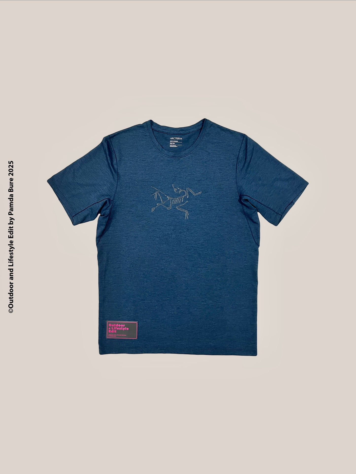 เสื้อยืด Cormac โลโก้ใหญ่ สีน้ำเงิน - M (ช.)
