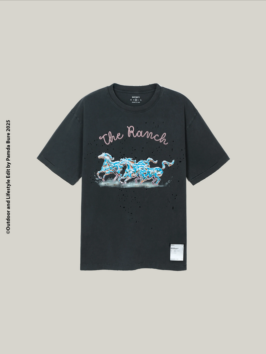 เสื้อยืด MothTech™ "The Ranch" สีดำ