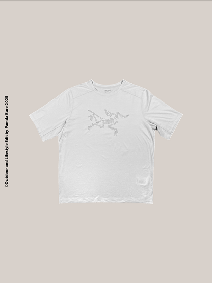 เสื้อยืด Cormac โลโก้ใหญ่ สีขาว - L (ช.)